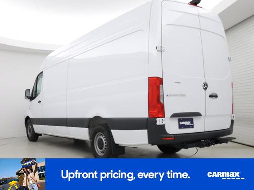 2024 Mercedes-Benz eSprinter 2500 