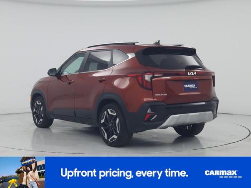 Red 2026 Kia Seltos SX