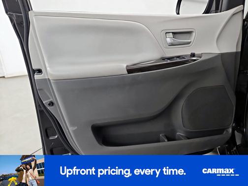 2017 Toyota Sienna XLE Premium