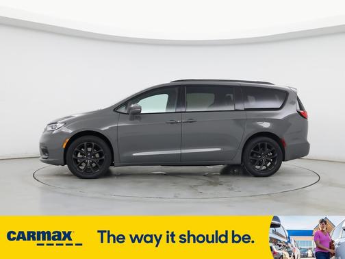 2021 Chrysler Pacifica Touring