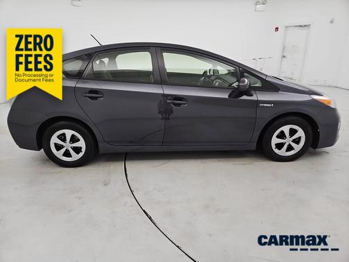 Gray 2014 Toyota Prius Three