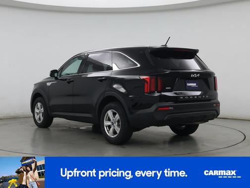 2022 Kia Sorento LX