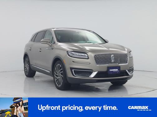 Gold 2019 Lincoln Nautilus Reserve