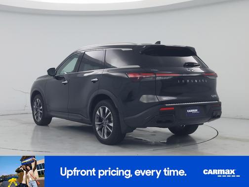Black 2023 INFINITI QX60 Luxe