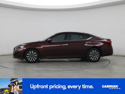 2023 Nissan Altima SV