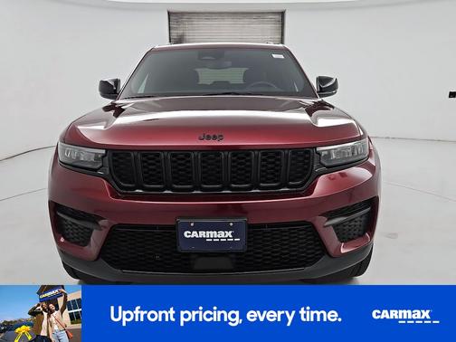 Burgundy 2023 Jeep Grand Cherokee Altitude