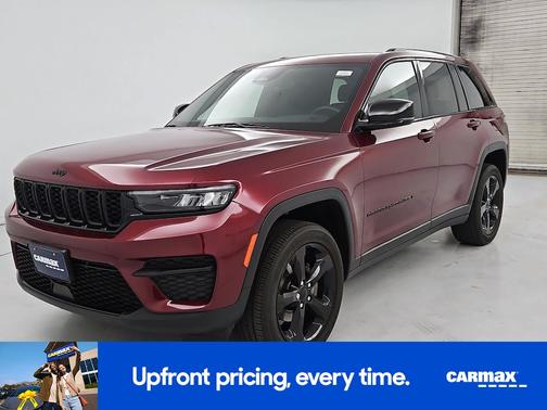 Burgundy 2023 Jeep Grand Cherokee Altitude