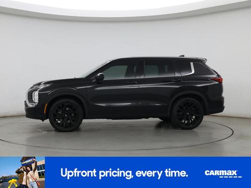 2023 Mitsubishi Outlander SE Black Edition