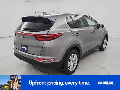 Gray 2018 Kia Sportage LX