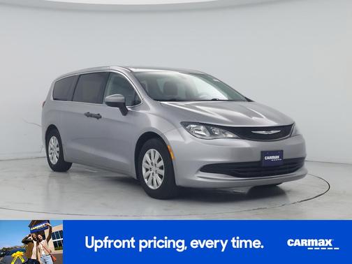 Silver 2019 Chrysler Pacifica L