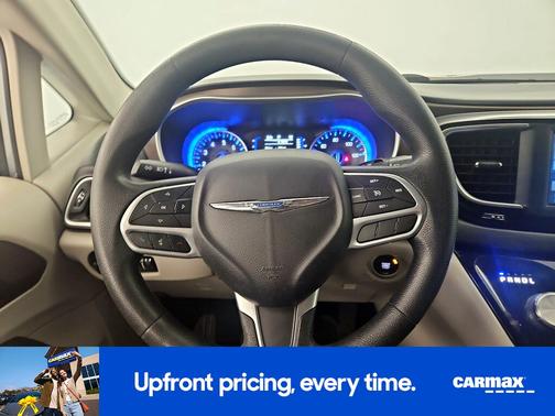 Silver 2019 Chrysler Pacifica L
