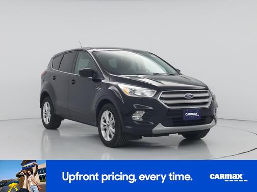 Black 2019 Ford Escape SE