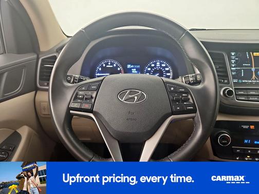 2017 Hyundai TUCSON SE Plus