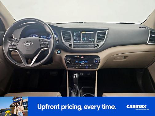 2017 Hyundai TUCSON SE Plus