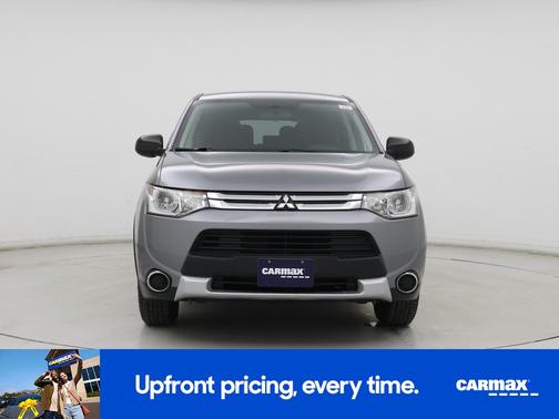 Gray 2015 Mitsubishi Outlander ES