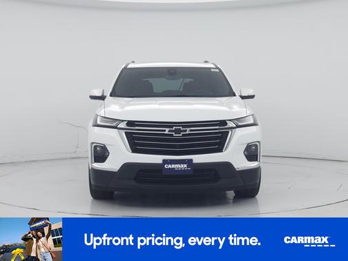 White 2023 Chevrolet Traverse LT Leather