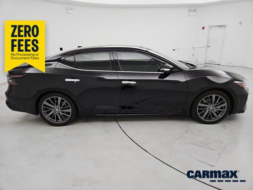Black 2020 Nissan Maxima Platinum