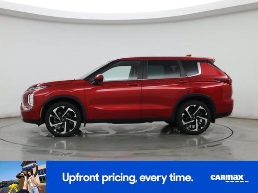 2023 Mitsubishi Outlander SE