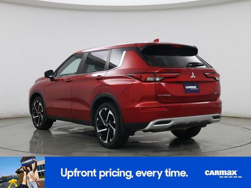 2023 Mitsubishi Outlander SE