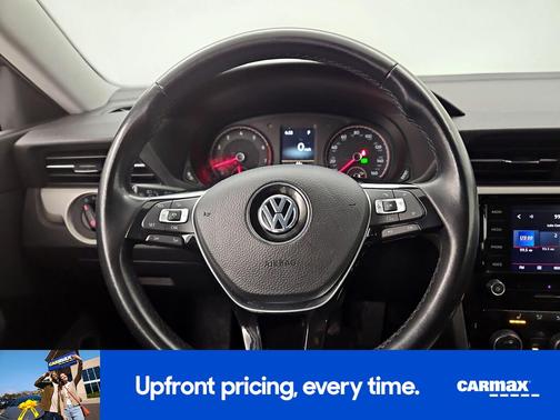 2020 Volkswagen Passat SE