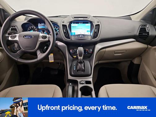 White 2016 Ford Escape SE