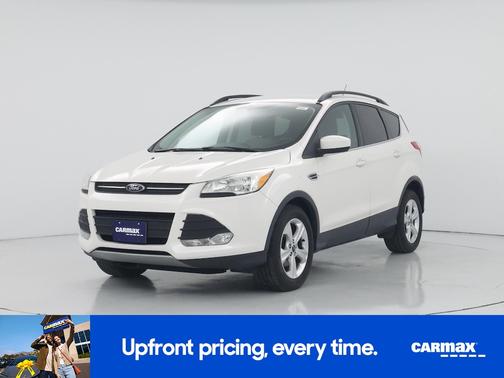 White 2016 Ford Escape SE