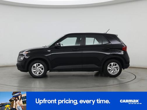 2023 Hyundai VENUE SE