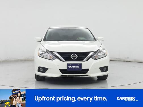 2017 Nissan Altima SV