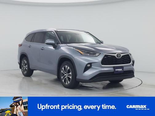 Blue 2021 Toyota Highlander XLE
