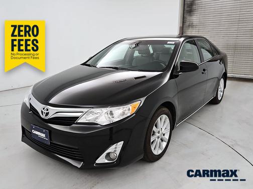 Black 2014 Toyota Camry XLE