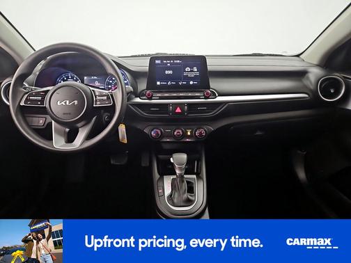 Gray 2024 Kia Forte LXS