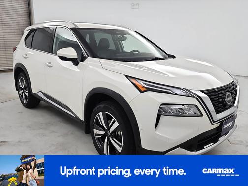 White 2023 Nissan Rogue Platinum