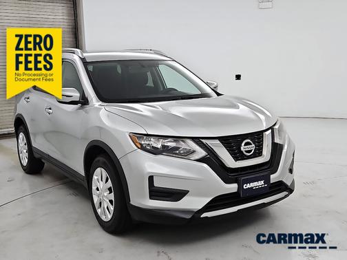 Silver 2017 Nissan Rogue S