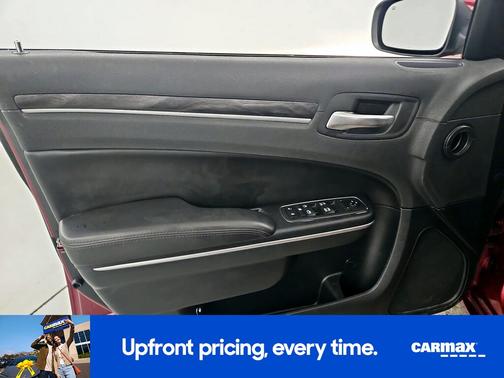 2018 Chrysler 300 Touring