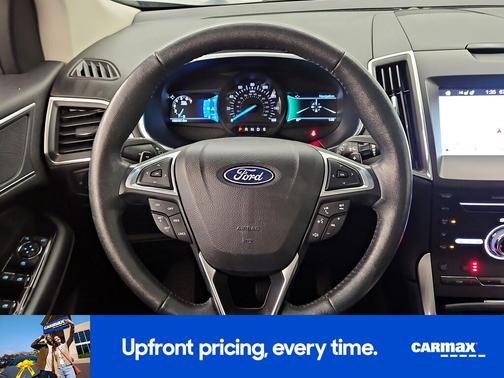Blue 2018 Ford Edge Titanium