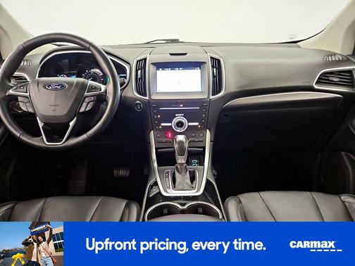 Blue 2018 Ford Edge Titanium