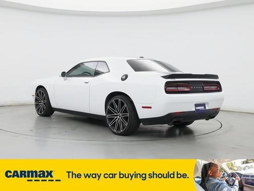 2017 Dodge Challenger SXT
