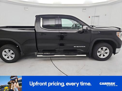 Black 2020 GMC Sierra 1500 SLE