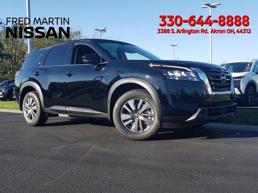 2025 Nissan Pathfinder S