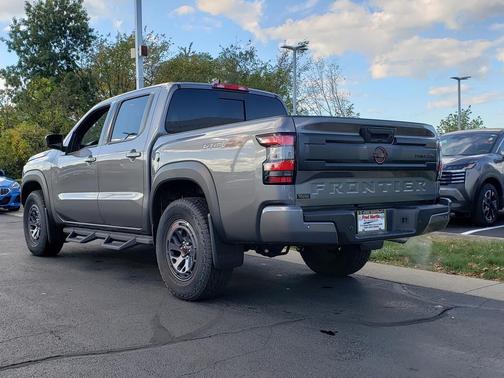 2025 Nissan Frontier PRO-4X