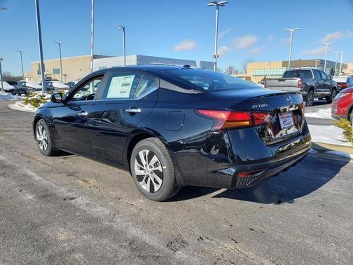 2025 Nissan Altima S