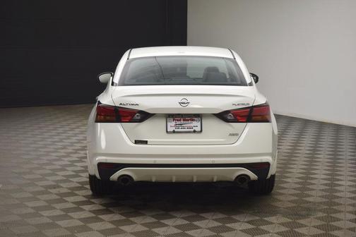 2019 Nissan Altima 2.5 Platinum