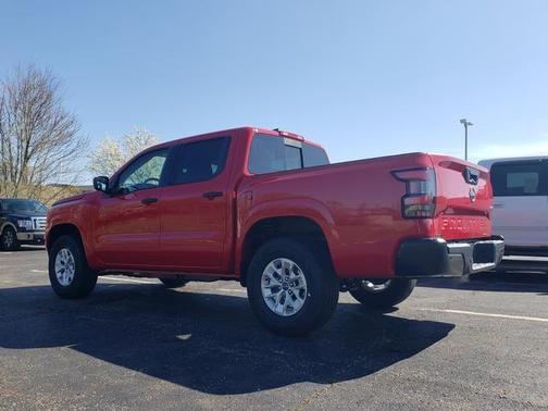 2025 Nissan Frontier S