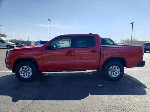 2025 Nissan Frontier S