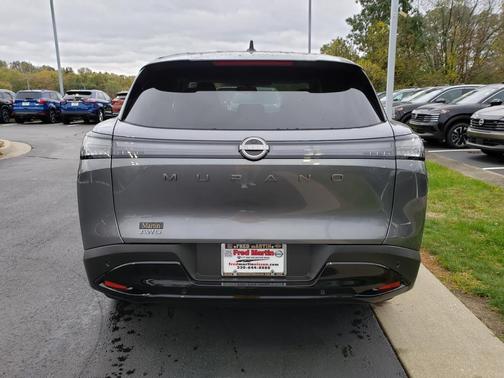 2026 Nissan Murano SV