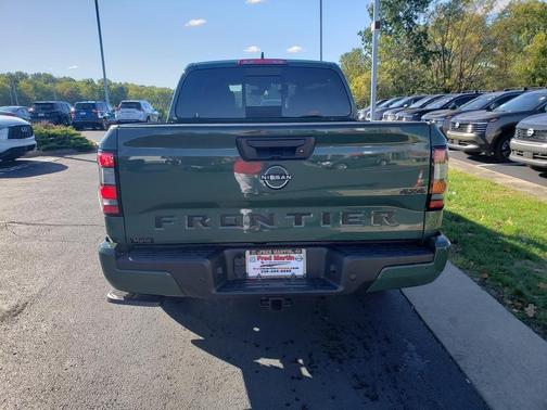 2026 Nissan Frontier SV