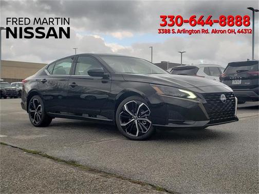 2025 Nissan Altima SR