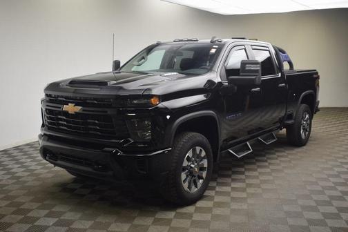 2024 Chevrolet Silverado 2500 Custom