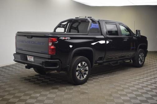 2024 Chevrolet Silverado 2500 Custom