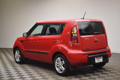 2011 Kia Soul +